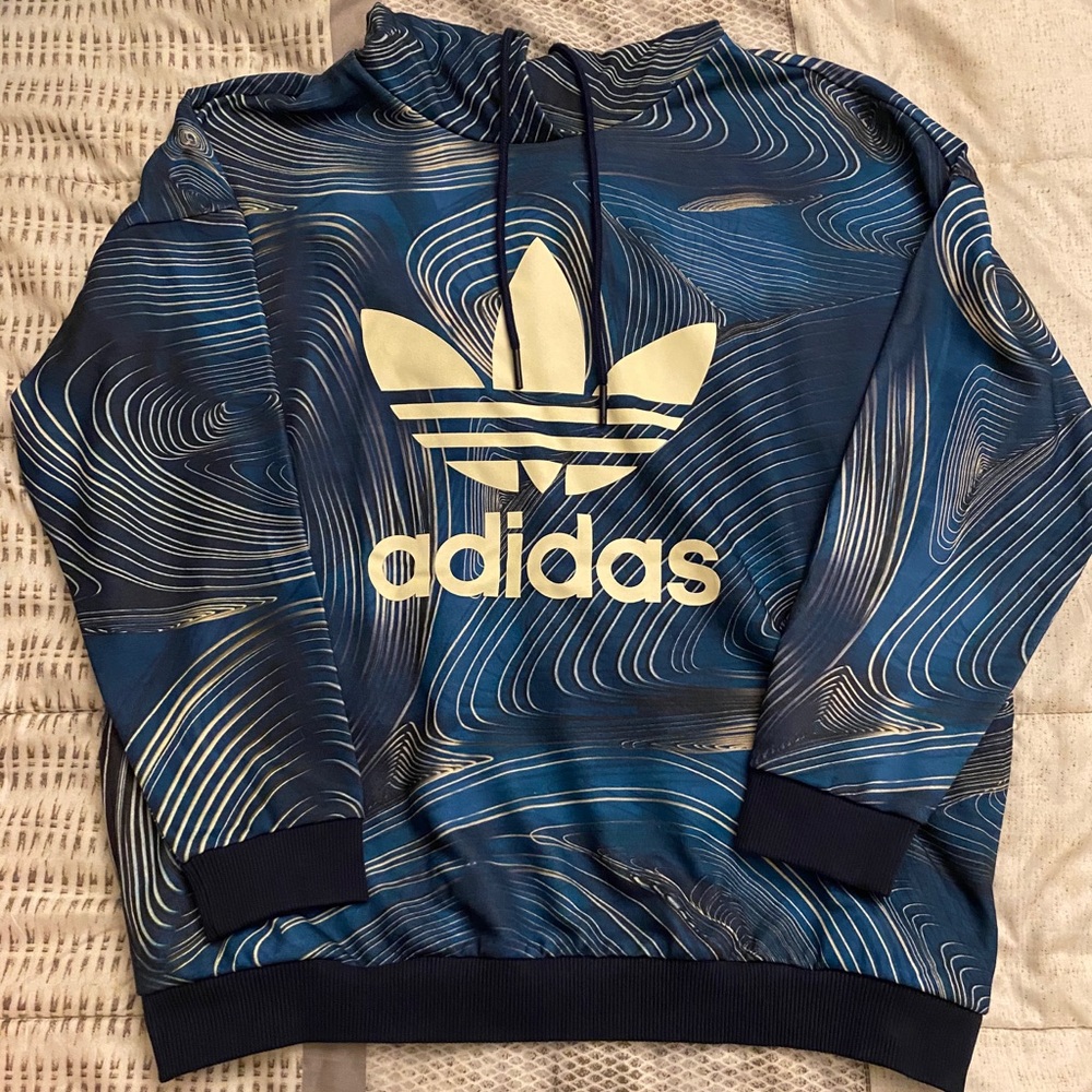 Adidas Sweatshirt